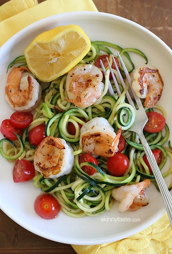 Zoodles-with-Spicy-Shrimp-550x810